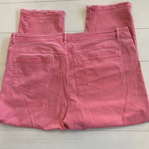 J Jill Cropped Jeans - Picture 2 of 8